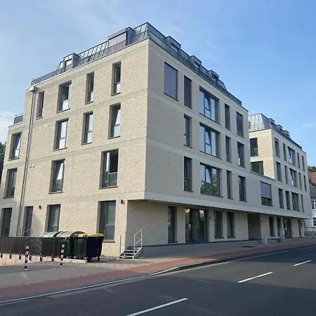 Apartament Zentrales Penthouse Mit Blick Auf Schwanenteich