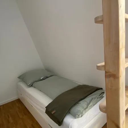 Zentrales Penthouse Mit Blick Auf Schwanenteich Apartament